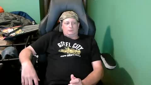 edwardaims_2please online show from 07-06-26, 02:36