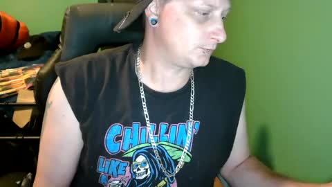 edwardaims_2please online show from 07-08-26, 01:54