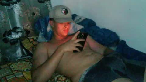 Snapshot of edwisalvatore chatting on 12-19-24, 06:34 edwisalvatore online show from 12-19-24, 06:34