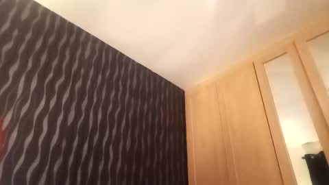 eeic_uncovered2 online show from 11-23-25, 09:36