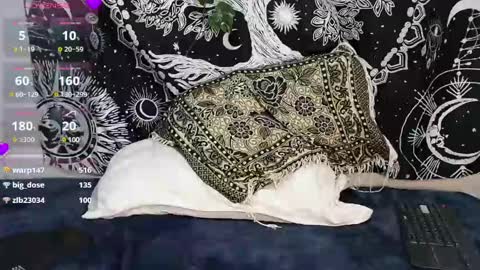 Catalina online show from 02-16-25, 01:47