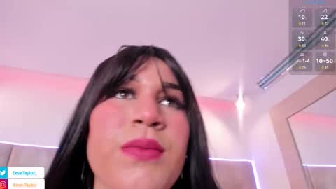 Eevee online show from 10-15-25, 02:33