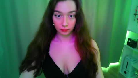 effie_balconii online show from 05-04-26, 11:28