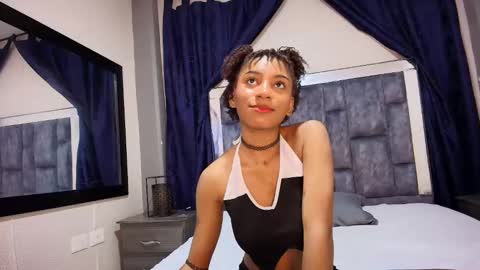 Effie online show from 03-07-25, 09:06