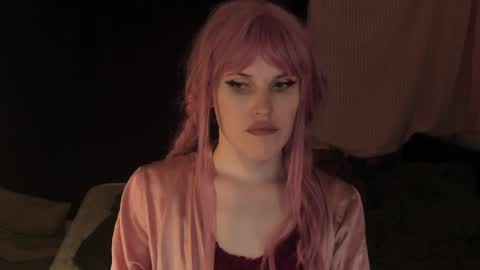 Effie Mur online show from 01-20-25, 06:32