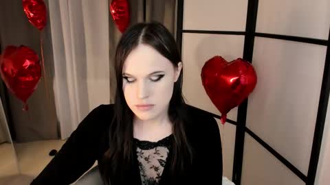 Effie Mur online show from 02-14-26, 11:01