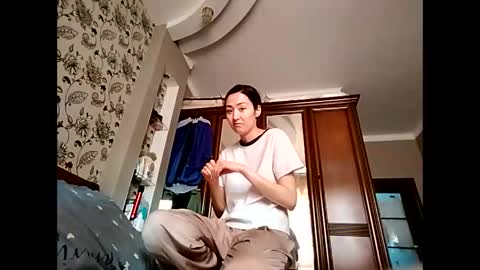 Effy online show from 09-17-25, 11:45