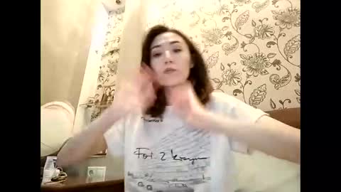Effy online show from 05-14-26, 06:26