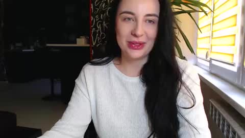 Effy online show from 09-24-25, 10:29