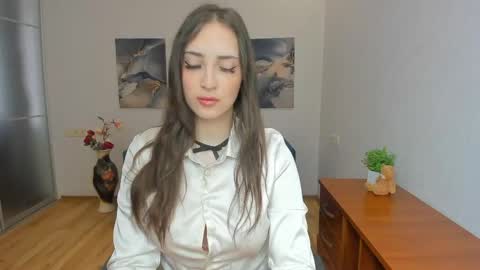 Snapshot of effy_royse chatting on 06-07-26, 05:33 Effy Royse online show from 06-07-26, 05:33