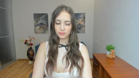 Snapshot of effy_royse chatting on 06-07-26, 05:38 Effy Royse online show from 06-07-26, 05:38