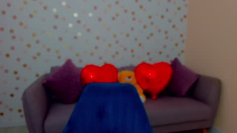 Effy online show from 01-29-25, 06:12