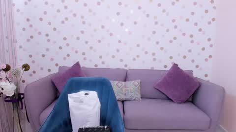 Effy online show from 02-25-25, 06:36