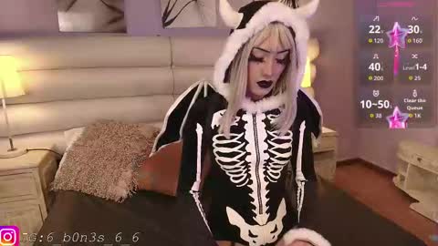    online show from 09-18-25, 05:37