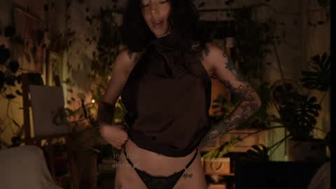 Snapshot of effylowell_ chatting on 04-11-26, 02:38 Effy online show from 04-11-26, 02:38