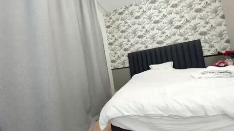 Erik and Alice online show from 02-18-25, 02:38