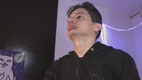 Snapshot of eider122 chatting on 02-05-26, 03:33 EIder online show from 02-05-26, 03:33