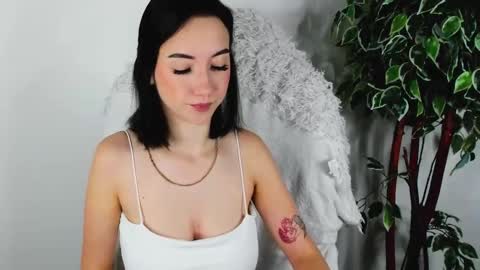 Snapshot of eileenmoores chatting on 09-13-25, 07:19 eileenmoores online show from 09-13-25, 07:19