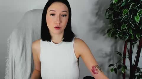 Snapshot of eileenmoores chatting on 09-26-25, 06:50 eileenmoores online show from 09-26-25, 06:50