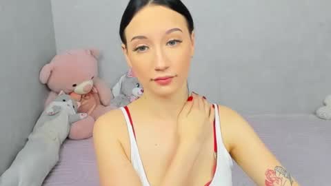 Snapshot of eileenmoores chatting on 02-10-26, 12:09 eileenmoores online show from 02-10-26, 12:09