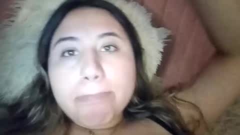 EIMY   MODEL INDEPENDENT online show from 02-11-26, 04:17