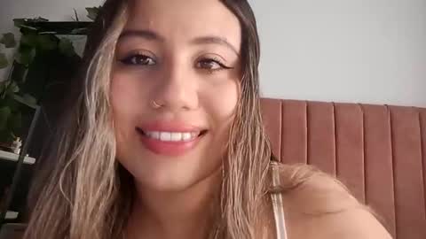 Snapshot of eimy_collin chatting on 06-07-26, 07:06 EIMY MODEL INDEPENDENT online show from 06-07-26, 07:06