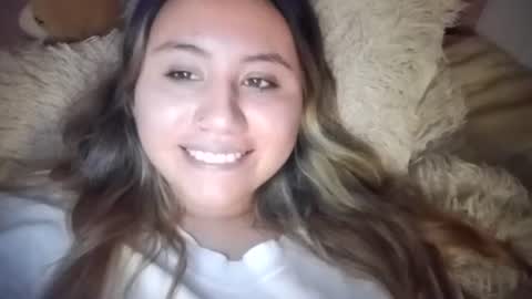 Snapshot of eimy_collin chatting on 06-30-26, 01:39 EIMY MODEL INDEPENDENT online show from 06-30-26, 01:39