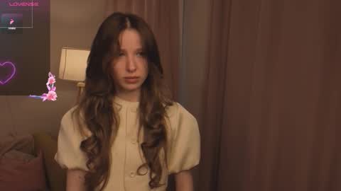 eira_kilian online show from 12-02-25, 07:47