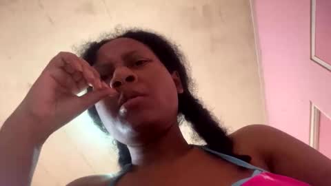 Snapshot of eirondra_valeen chatting on 04-23-26, 11:09 Eirondra Valeen online show from 04-23-26, 11:09