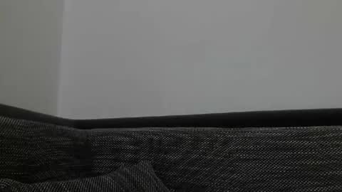 eisbaer1957 online show from 12-20-24, 08:01