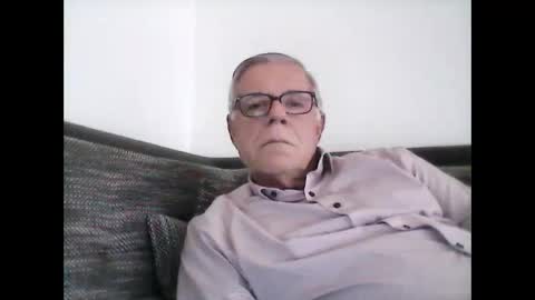 eisbaer1957 online show from 01-25-25, 02:03