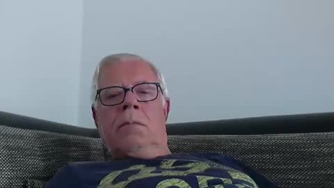 eisbaer1957 online show from 05-31-26, 06:53