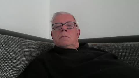 eisbaer1957 online show from 07-19-26, 07:01