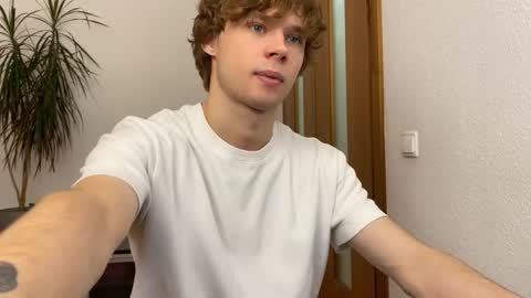 Eitan online show from 12-02-24, 03:36