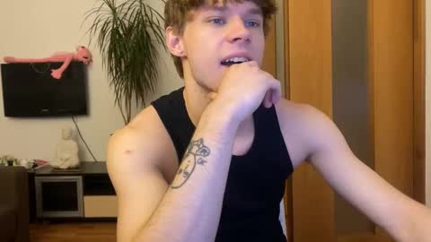 Eitan online show from 01-27-25, 01:09