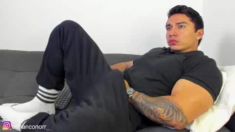 Snapshot of eithanconor1 chatting on 01-18-26, 03:21 EITHAN CONOR online show from 01-18-26, 03:21