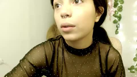 eiviiy1609 online show from 10-24-25, 02:24