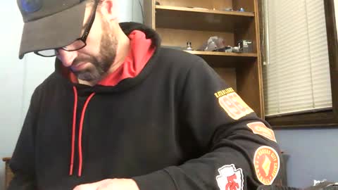 Snapshot of ejbooker11 chatting on 10-06-25, 04:54 PiedPiper online show from 10-06-25, 04:54