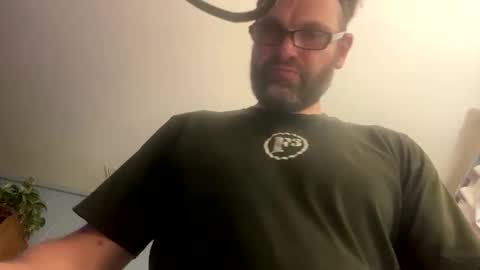 Snapshot of ejbooker11 chatting on 10-10-25, 11:09 PiedPiper online show from 10-10-25, 11:09