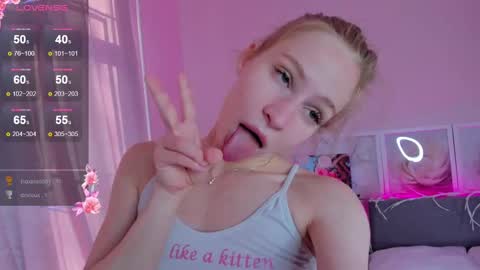 please read my bio there is information about private shows and about my personality online show from 02-26-25, 10:04