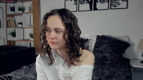 Elis 3 online show from 02-22-25, 12:27