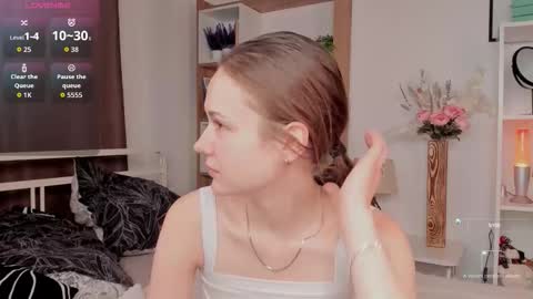 Elis 3 online show from 09-14-25, 08:08