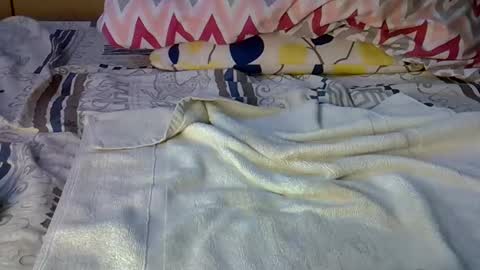 Snapshot of el_petite chatting on 01-13-25, 08:26 petite online show from 01-13-25, 08:26