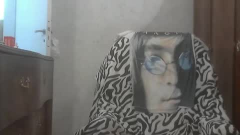 el_principe_veryhot online show from 03-06-25, 07:03