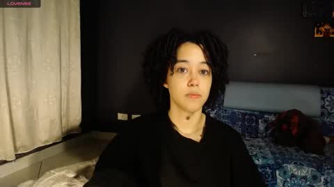 Ela  Help me reach 100 thumbs up online show from 03-09-25, 02:29