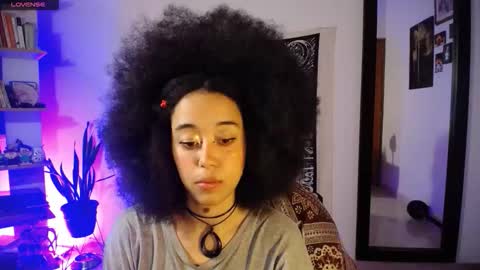 Ela  Help me reach 100 thumbs up online show from 02-18-26, 05:36