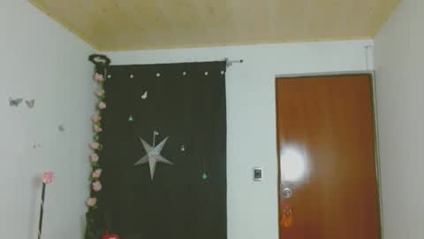 Snapshot of ela_3611 chatting on 02-24-26, 04:54 ela_3611 online show from 02-24-26, 04:54