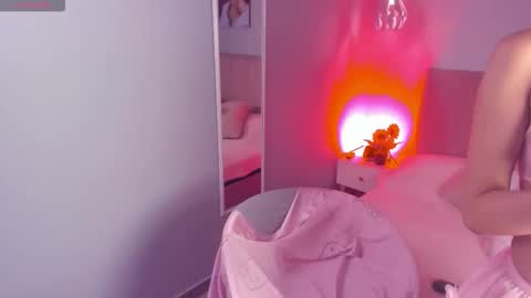 Ela online show from 10-25-25, 08:58