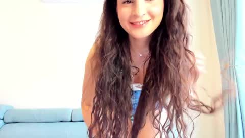 Ela online show from 02-28-25, 07:26