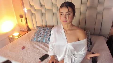 Ela online show from 03-03-26, 08:37